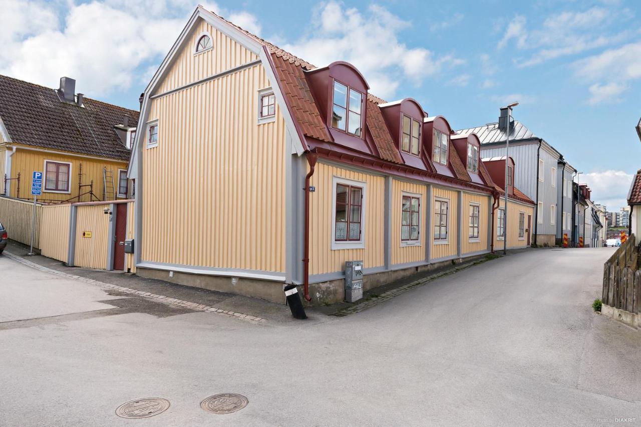Fregatten Bed & Breakfast Карлскруна Екстер'єр фото
