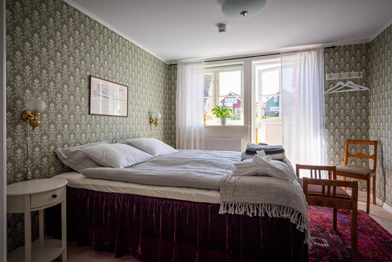 Fregatten Bed & Breakfast Карлскруна Екстер'єр фото